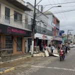 VÍDEO : Exército participa de recolhimento de vidros quebrados em Taió