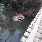 Mulher de 48 anos é resgatada após cair de moto de ponte em Salete