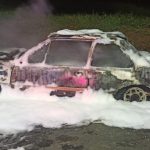 Fotos: Carro capota na BR-470 em Rio do Sul e deixa duas pessoas feridas