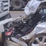 Carro capota na SC-350 em Aurora e deixa condutora ferida