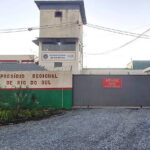 Homem agride moradores com estilingue e fere policial com faca em Vidal Ramos