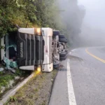Fotos: Colisão entre dois veículos é registrada em Pouso Redondo