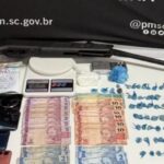 Polícia recupera celulares e dinheiro furtados de comércio em Salete